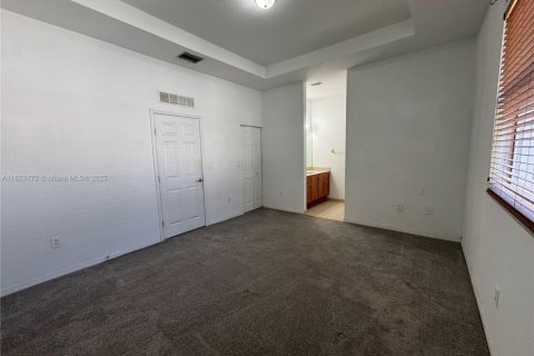 Adosado en alquiler en Miramar, Florida, 3 dormitorios, 139.82 m2 № 1981086 - foto 10