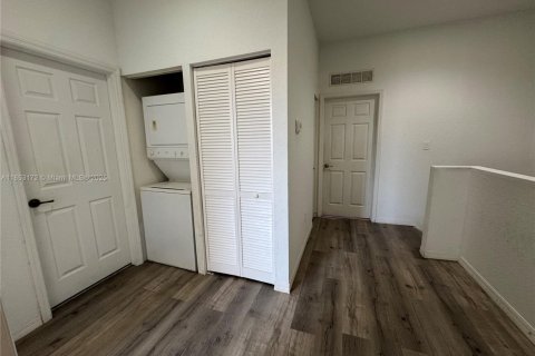 Adosado en alquiler en Miramar, Florida, 3 dormitorios, 139.82 m2 № 1981086 - foto 19