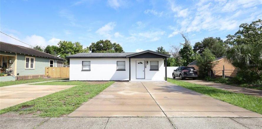 Villa ou maison à Lakeland, Floride 4 chambres, 124.02 m2 № 2398840