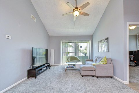 Condo in Tampa, Florida, 1 bedroom № 2148522 - photo 9