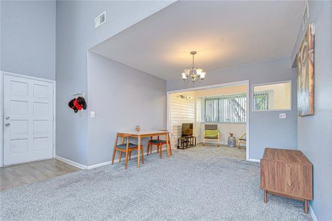 Condo in Tampa, Florida, 1 bedroom № 2148522 - photo 13
