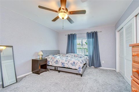 Condo in Tampa, Florida, 1 bedroom № 2148522 - photo 30