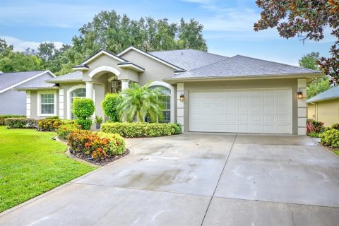 House in Lake Placid, Florida 3 bedrooms, 219.34 sq.m. № 2227175 - photo 2