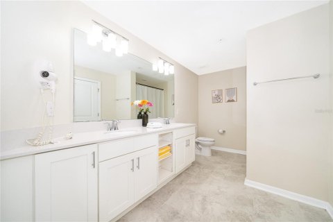 Copropriété à vendre à Kissimmee, Floride: 3 chambres, 123.47 m2 № 2105606 - photo 19