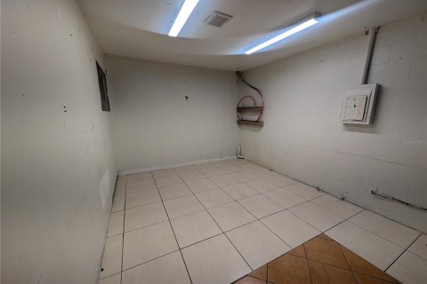 House in Sarasota, Florida 2 bedrooms, 74.41 sq.m. № 2237507 - photo 14