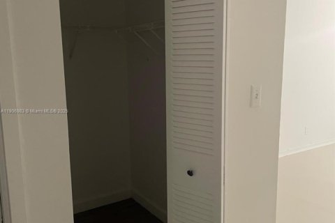 Copropriété à louer à Deerfield Beach, Floride: 1 chambre, 64.57 m2 № 1966213 - photo 13