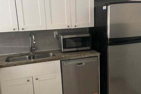 Copropriété à louer à Deerfield Beach, Floride: 1 chambre, 64.57 m2 № 1966213 - photo 16