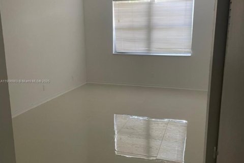 Copropriété à louer à Deerfield Beach, Floride: 1 chambre, 64.57 m2 № 1966213 - photo 2