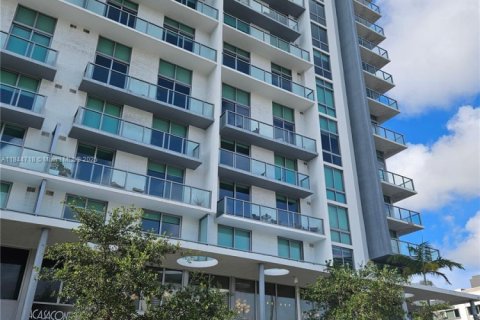 Condominio en venta en Miami, Florida, 2 dormitorios, 103.4 m2 № 1842613 - foto 2