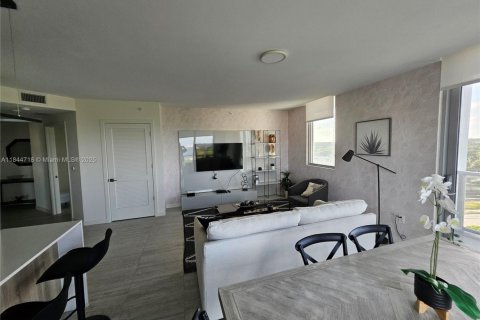 Condominio en venta en Miami, Florida, 2 dormitorios, 103.4 m2 № 1842613 - foto 6