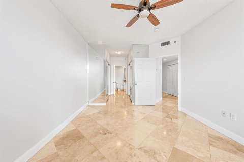Copropriété à vendre à West Palm Beach, Floride: 2 chambres, 103.31 m2 № 2078420 - photo 14