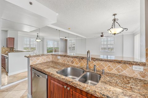 Copropriété à vendre à West Palm Beach, Floride: 2 chambres, 103.31 m2 № 2078420 - photo 12