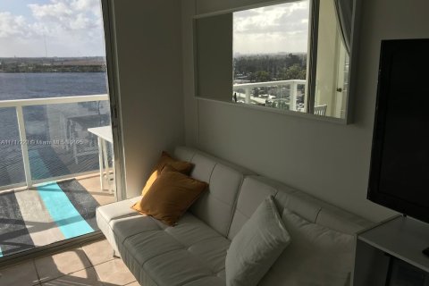 Copropriété à vendre à Miami, Floride: 1 chambre, 79.99 m2 № 1594253 - photo 5