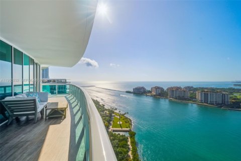 Condo à Miami Beach, Floride, 3 chambres  № 2020381