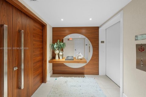Copropriété à vendre à Miami Beach, Floride: 3 chambres, 243.22 m2 № 2020381 - photo 3