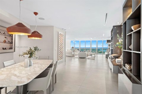 Copropriété à vendre à Miami Beach, Floride: 3 chambres, 243.22 m2 № 2020381 - photo 11