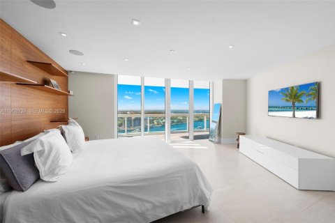 Copropriété à vendre à Miami Beach, Floride: 3 chambres, 243.22 m2 № 2020381 - photo 18