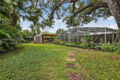 Casa en venta en Miami, Florida, 4 dormitorios, 246.56 m2 № 2053465 - foto 30