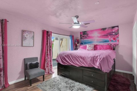 Adosado en venta en Tamarac, Florida, 3 dormitorios, 167.22 m2 № 2002008 - foto 24