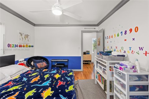 Купить виллу или дом в Майами, Флорида 4 спальни, 283.26м2, № 1996489 - фото 15