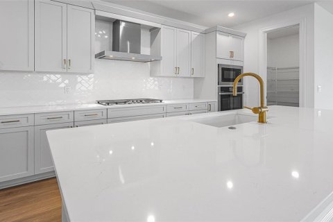 House in Parrish, Florida 3 bedrooms, 212.65 sq.m. № 2391393 - photo 9