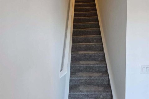 Adosado en venta en Stuart, Florida, 3 dormitorios, 141.03 m2 № 2146572 - foto 12