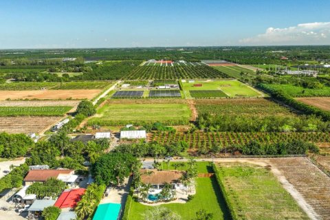 Villa ou maison à vendre à Homestead, Floride: 4 chambres, 226.5 m2 № 2081811 - photo 6
