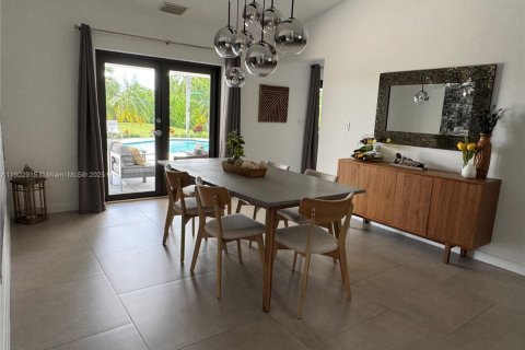 Villa ou maison à vendre à Homestead, Floride: 4 chambres, 226.5 m2 № 2081811 - photo 11