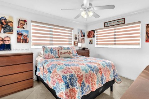 Copropriété à vendre à North Miami Beach, Floride: 2 chambres, 96.8 m2 № 2007767 - photo 16