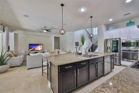 House in Apollo Beach, Florida 4 bedrooms, 300.63 sq.m. № 1883727 - photo 14