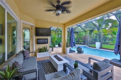 House in Apollo Beach, Florida 4 bedrooms, 300.63 sq.m. № 1883727 - photo 30