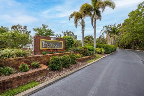 Condo à Saint Petersburg, Floride, 2 chambres  № 2094075
