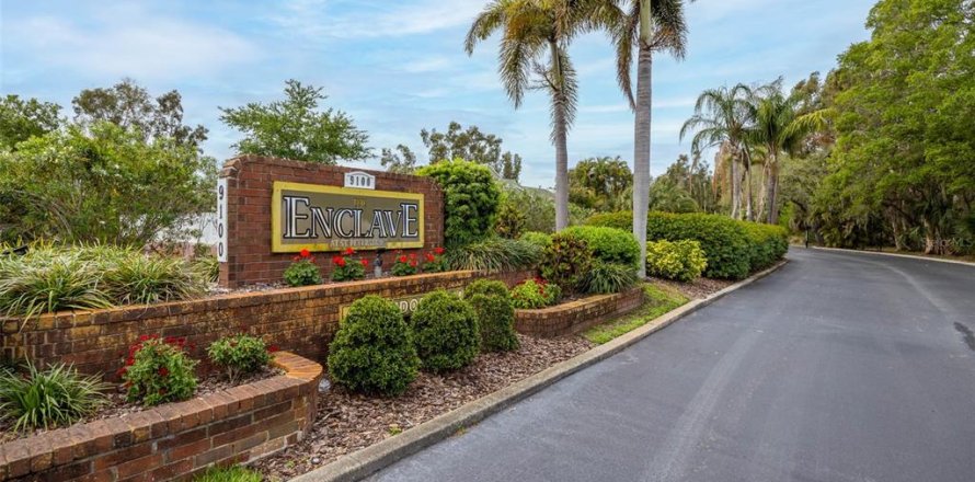 Condo à Saint Petersburg, Floride, 2 chambres № 2094075