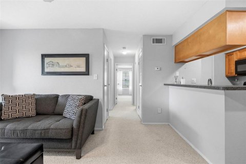 Copropriété à vendre à Saint Petersburg, Floride: 2 chambres, 74.32 m2 № 2094075 - photo 16