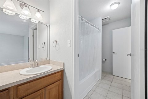 Copropriété à vendre à Saint Petersburg, Floride: 2 chambres, 74.32 m2 № 2094075 - photo 21
