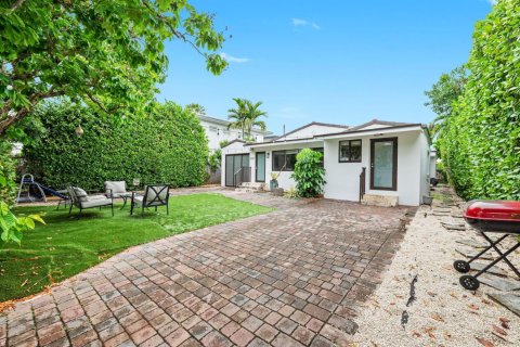 Villa ou maison à vendre à Miami Beach, Floride: 4 chambres, 199.74 m2 № 2187242 - photo 4