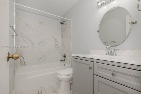 Adosado en alquiler en Tamarac, Florida, 3 dormitorios, 151.99 m2 № 2026204 - foto 22