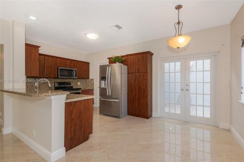 Adosado en alquiler en Tamarac, Florida, 3 dormitorios, 151.99 m2 № 2026204 - foto 11
