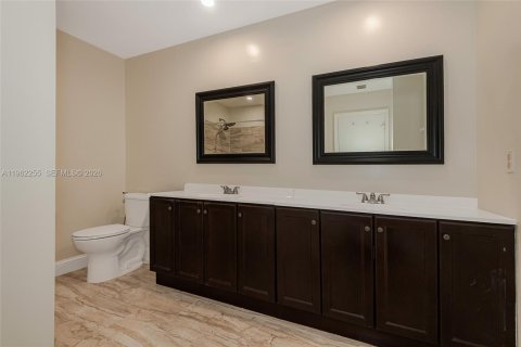 Adosado en alquiler en Tamarac, Florida, 3 dormitorios, 151.99 m2 № 2026204 - foto 18