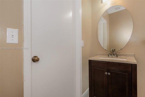 Adosado en alquiler en Tamarac, Florida, 3 dormitorios, 151.99 m2 № 2026204 - foto 15