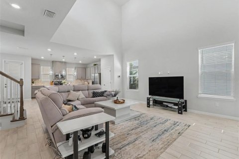 Villa ou maison à vendre à Odessa, Floride: 5 chambres, 267.65 m2 № 2151948 - photo 21
