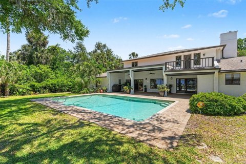 House in Merrit Island, Florida 5 bedrooms, 338.63 sq.m. № 2139540 - photo 29