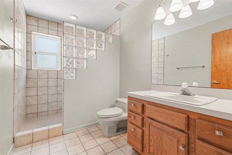 House in Merrit Island, Florida 5 bedrooms, 338.63 sq.m. № 2139540 - photo 26