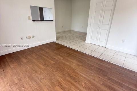 Condominio en alquiler en Pembroke Pines, Florida, 2 dormitorios, 79.34 m2 № 1988129 - foto 4