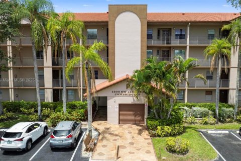 Condo in Pembroke Pines, Florida, 2 bedrooms  № 1742494 - photo 26