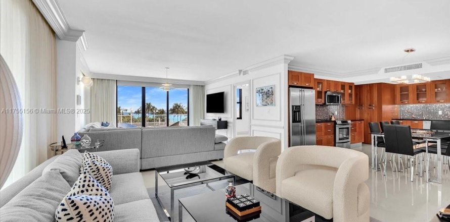 Condo in Bal Harbour, Florida, 3 bedrooms  № 1696783