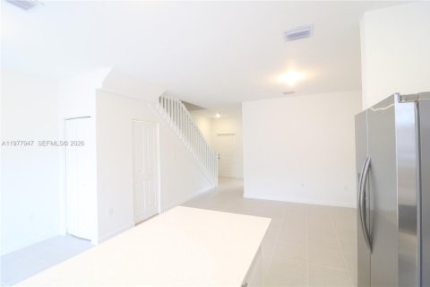 Touwnhouse à vendre à Homestead, Floride: 3 chambres, 123.37 m2 № 2078903 - photo 4