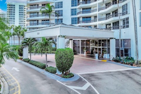 Condominio en venta en Aventura, Florida, 2 dormitorios, 126.44 m2 № 1938015 - foto 13