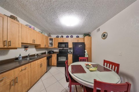 Condominio en venta en Tampa, Florida, 1 dormitorio, 74.51 m2 № 1546304 - foto 8