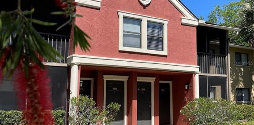 Condominio en Tampa, Florida, 1 dormitorio  № 1546304